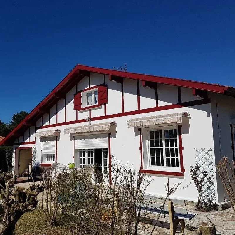 Ravalement de façade près de Moliets-et-Maa